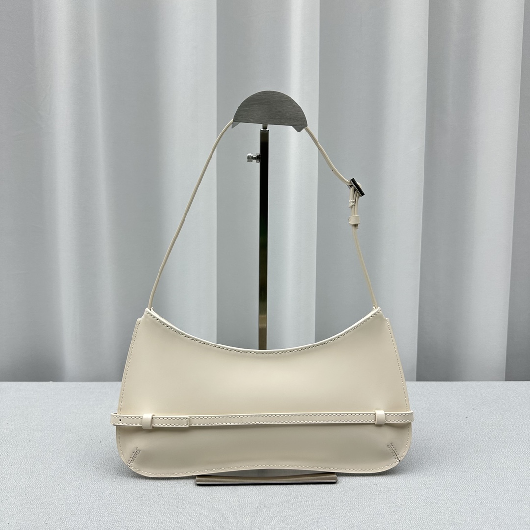 Jacquemus Satchel Bags